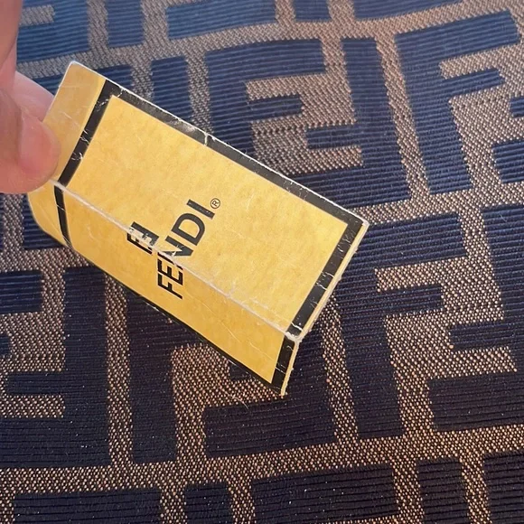 Fendi bag - Picture 2 of 5